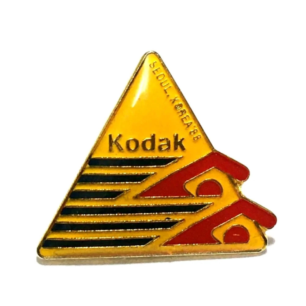 1988 Olympic Seoul Korea Sports Swimming Advertising Kodak Lapel Pin Button